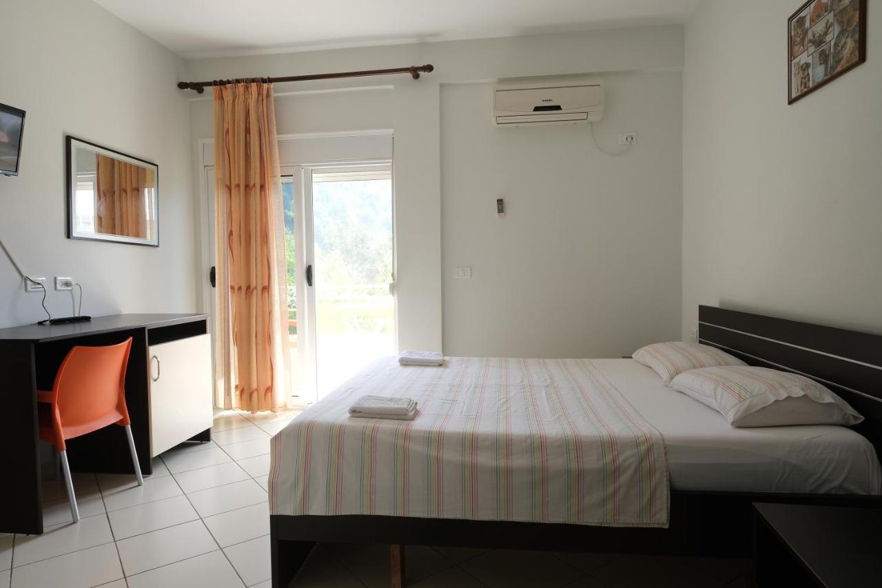 Villa Marko Dhermi Luaran gambar